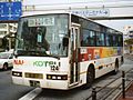 繁忙期に貸切車としての使用を考慮した路線車 P-LV719N