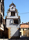 Maison avec pignon à volutes Renaissance (XVIIe siècle), 1a-1b rue de l'Église.