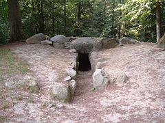 Tomba de pasaje a Hulehøj sur la isola Bogø