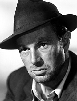 Sterling Hayden inför sin roll i I asfaltens djungel (1950)