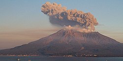 Sakurajima, un vulcano attivo e un simbolo di Kagoshima