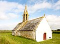 Tréguennec : la chapelle Saint-Vio vue du nord-ouest.