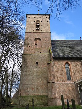 De toren van de kerk van Kolderveen uit de 14e eeuw