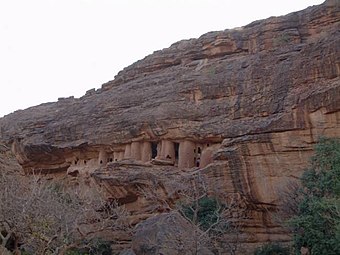 Maisons troglodytiques, Tellem de la falaise de Bandiagara, Mali.