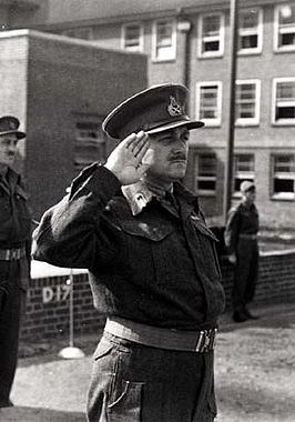 Major-General Charles Foulkes, mei 1944