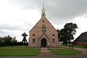 Dorpskerk en klokkenstoel