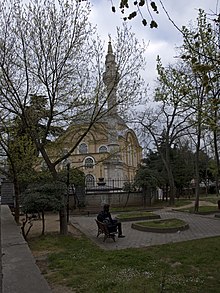 Altunizade Mosque.jpg