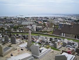 Querqueville, vue du cimetière