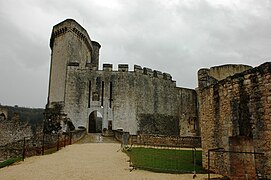 Castell de Bonaguil - Entrada