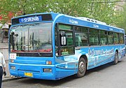 2008年，一台採用頂置式冷氣機的黃海DD6121HS5型