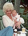 Dolly Parton în Honolulu, 1983