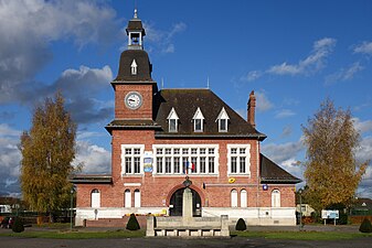 Mairie de Fargniers, place Carnégie