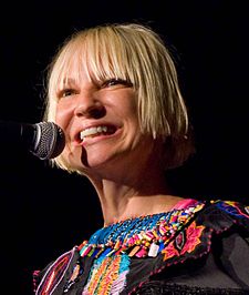 Sia Furler (17. srpna 2011)