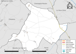 Carte en couleur présentant le réseau hydrographique de la commune