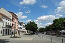 Breite Straße with the 18th-century Polish-Saxon post milestone in Lübben (Lubin)