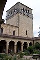 Claustre i torre al nord-est