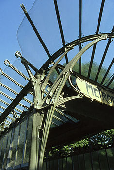 Hector Guimard - Marquise de l’édicule de la Porte Dauphine - 1900 (Art nouveau). (définition réelle 407 × 602*)