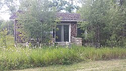 Abandoned cabin at Cannington Lake Resort