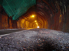 Tunnel près de Hour-Havenne aménagé en Ravel.