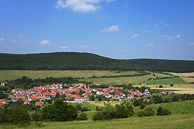 Ansicht vom Dietrichsberg, im Hintergrund Sannertsberg