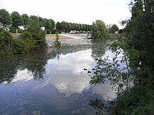 Ang Daang Port sa Mauzé-Sur-Le-Mignon