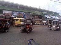 Santa Cruz Public Market viewed from Regidor Street near Santisima Elementary School