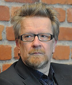 Kari Enqvist helmikuussa 2012.