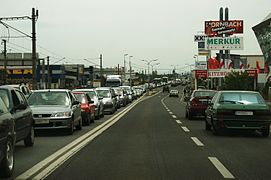 B17 op de Triester Straße in 2005