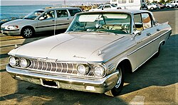 Mercury Meteor 800 Hardtop Sedan (1961)