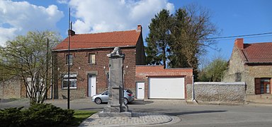 Le monument aux morts.