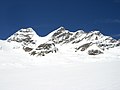 Gipfelregion mit Rottalhorn (links), Jungfrau-Gipfel (Mitte) und Wengen-Jungfrau