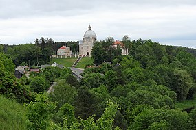 Панарама вёскі і кляштару