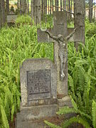 Cristo en la cruz, como cruz funeraria, siglo XIX.