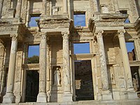 La bibliothèque de Celsus à Ephèse.