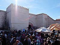 La façade extérieure (nord) de Bab El Khemis.