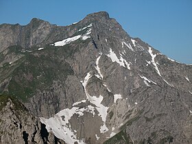 Vue depuis le :Fiderepasshütte (de).