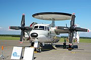 後退角の無いプロペラの例（E-2C）