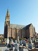 Cimetière devant l'église.