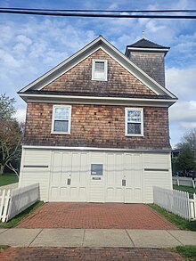 front façade of Dia Bridgehampton