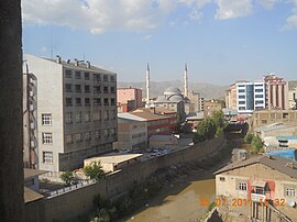 Yüksekova in 2011, near the Ihsaniye Mosque and city center