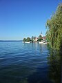 Blick vom weschtliche Seeufer in Richtig Chilche