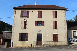 The town hall in Digna