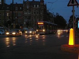 Tram 82 richting Berchem Station.