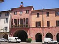 Le palazzo Comunale.