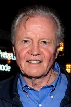 Jon Voight vuonna 2011.