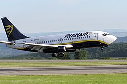 Boeing 737 Ryanair livrejā Bristoles lidostā