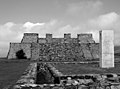 La Grande Pyramide et la stèle aux glyphes (Toltèque)