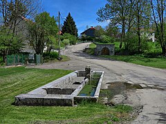 Fontaine-lavoir-abreuvoir.