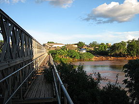 Daraja la mto Juba huko Baardhere (Bardera), Somalia