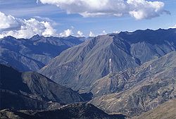 The سلسلہ کوہ انڈیز in the Ayacucho Region